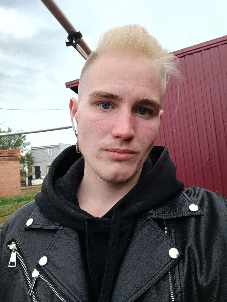 46968607  , 24 ,    