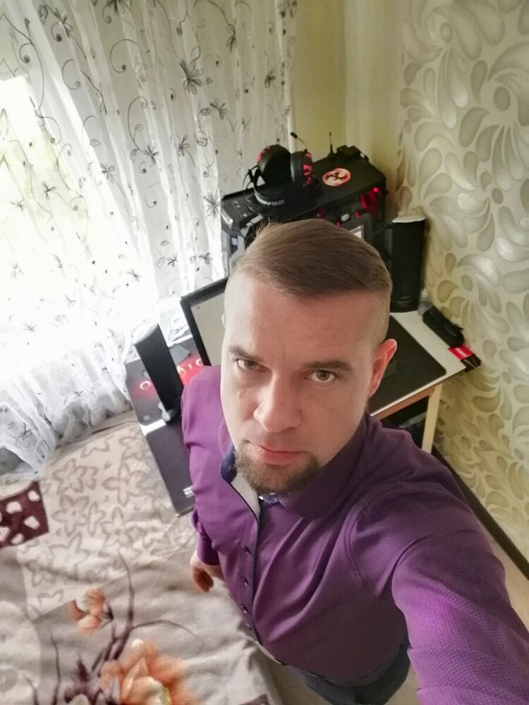  21625497  , 38 ,    