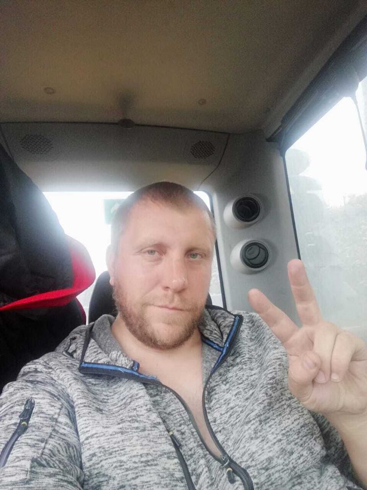  47661307  , 39 ,    