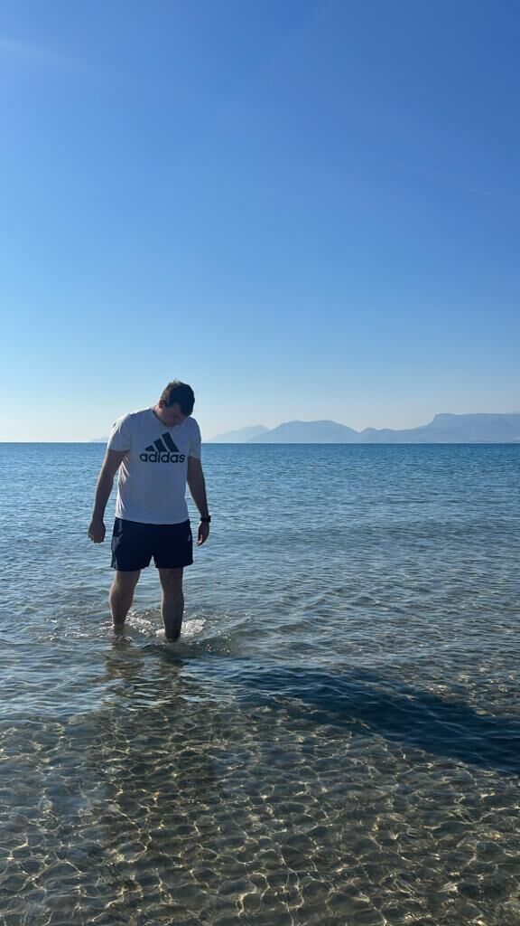  ,   Valentin, 34 ,   