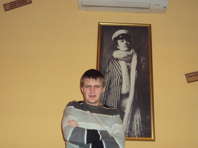  6991707  Andrei, 42 ,    