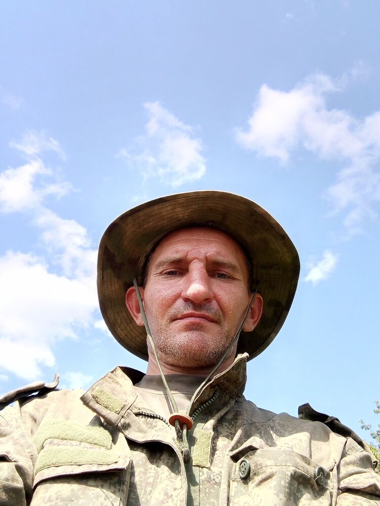  ,   Ը, 44 ,   ,   