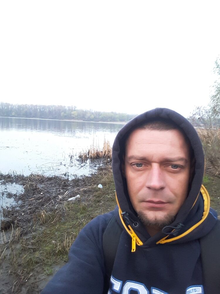  15878297  Jurek, 43 ,    