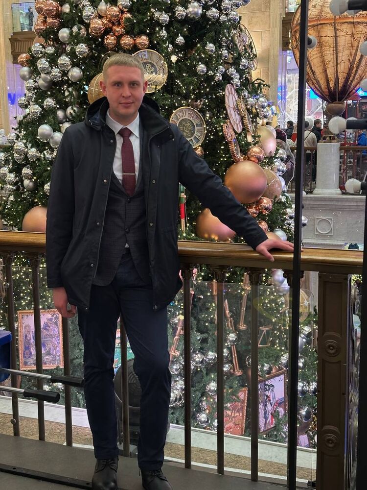  ,   Vsevolod, 34 ,   ,   , c , 