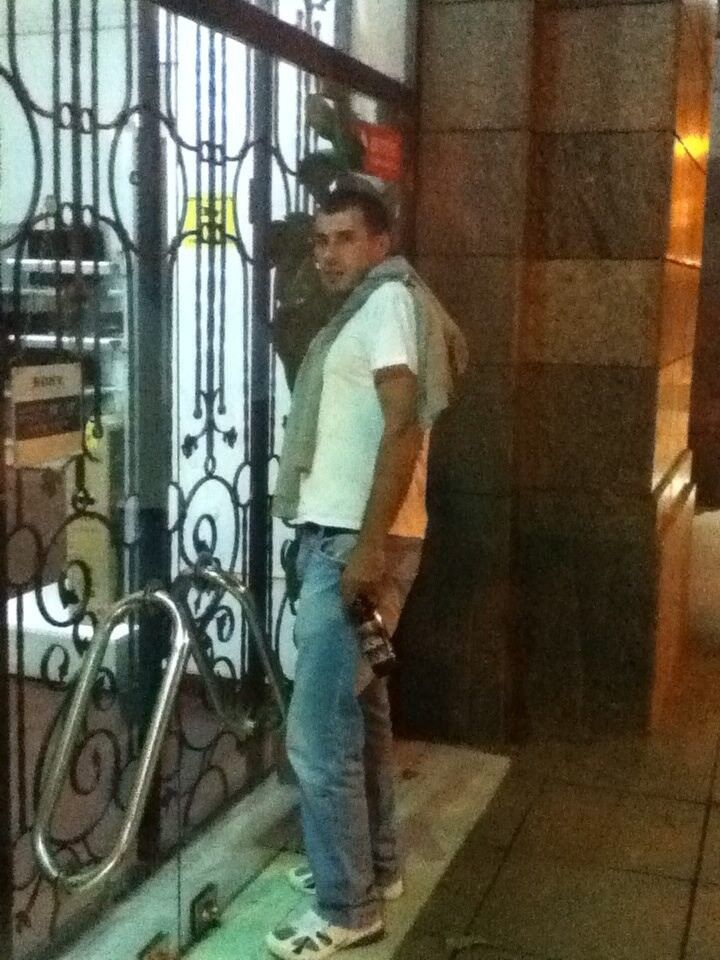  4871217  Sandro, 39 ,    