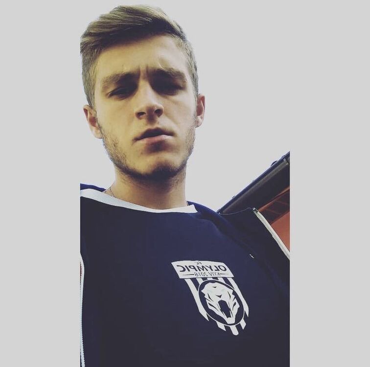  ,   Denis, 25 ,   ,   