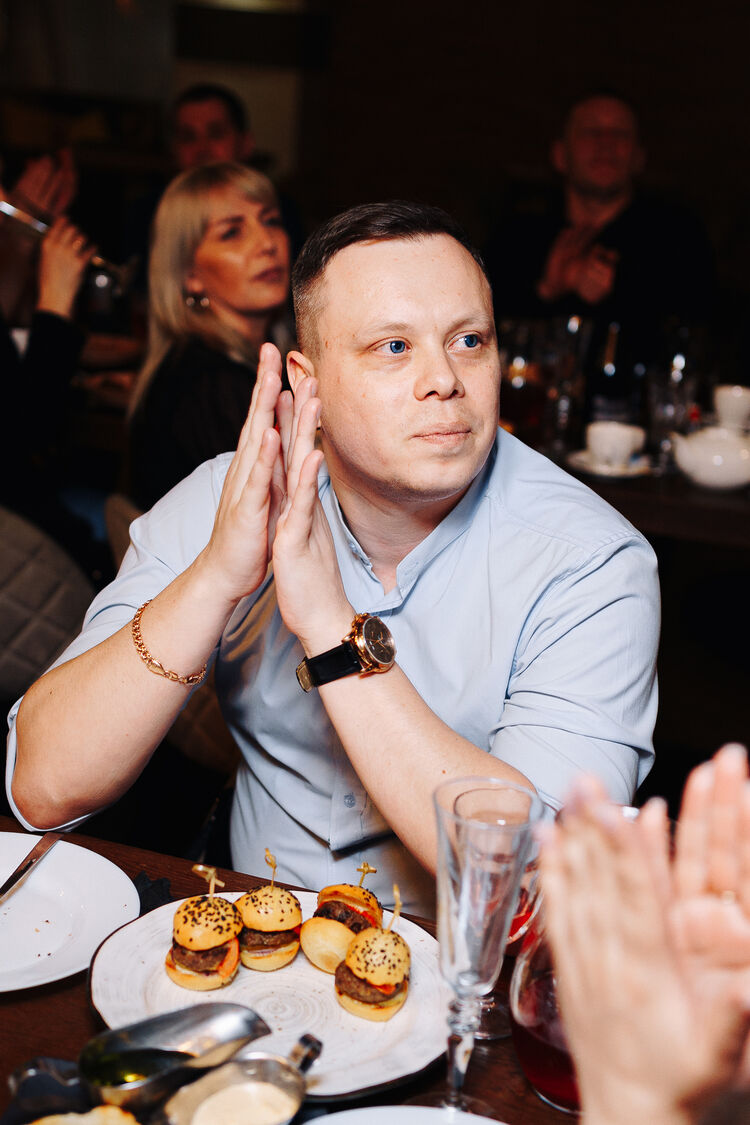 ���� 42490617 ������� ����, 32 ����, ���� ���������� � ����������