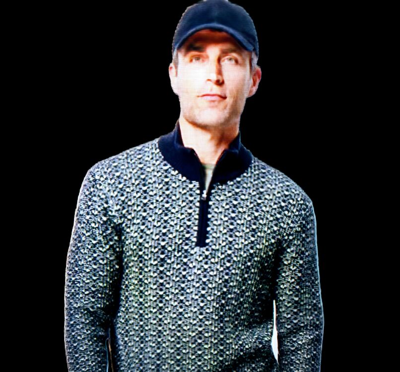  53524837  Alex, 45 ,    