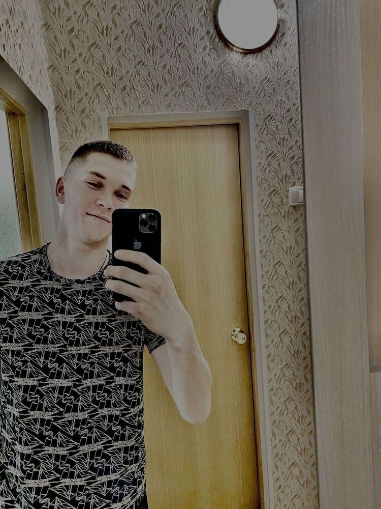  26717437  , 32 ,    