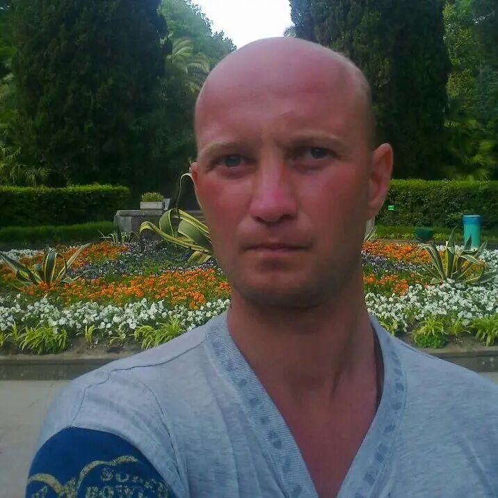  33794877  Mister, 45 ,    