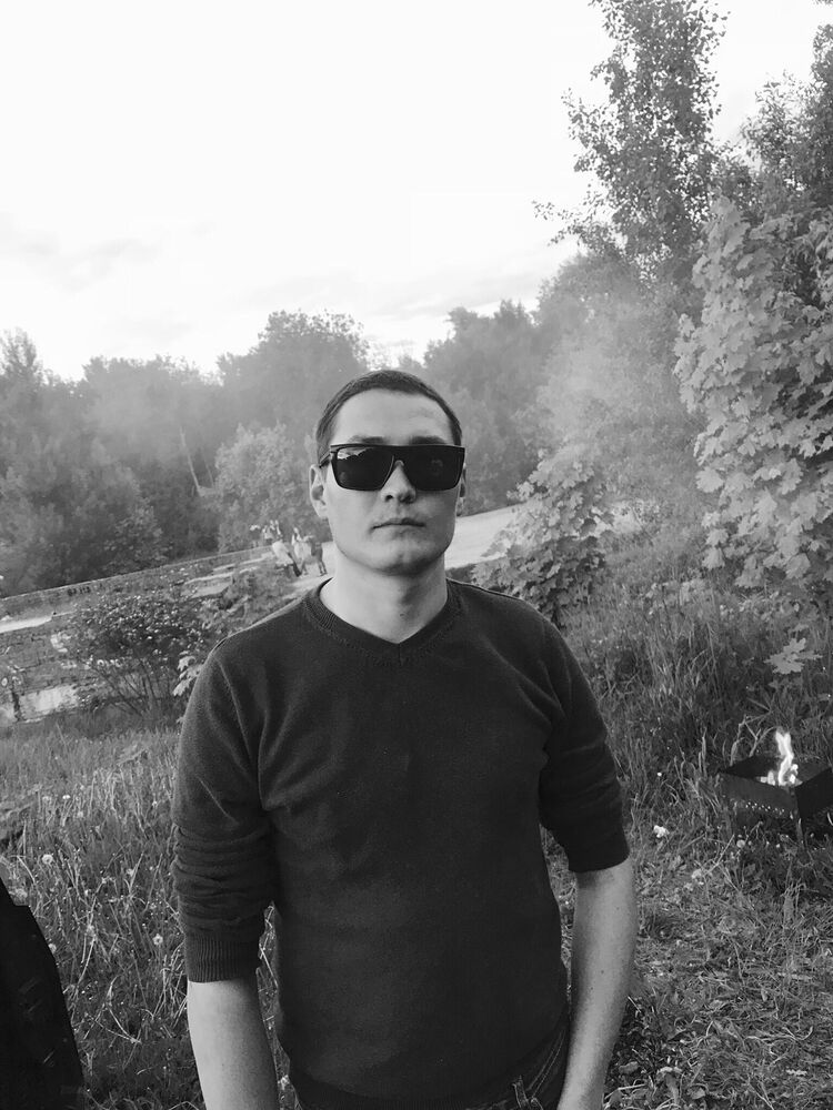  38672117  Pasha, 30 ,    