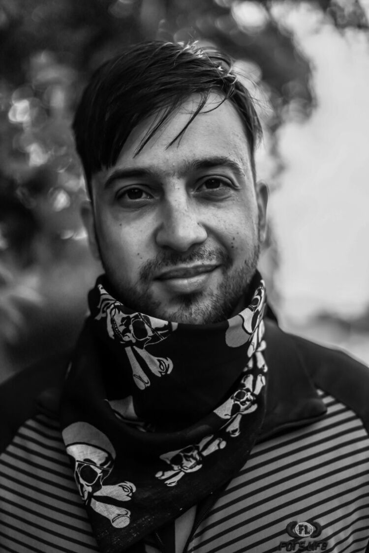  29574987  Xxxpavluha, 33 ,    