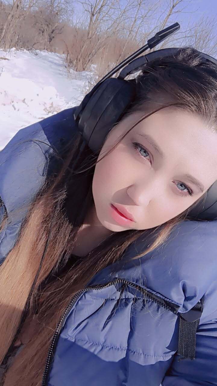  50542647  , 22 ,    