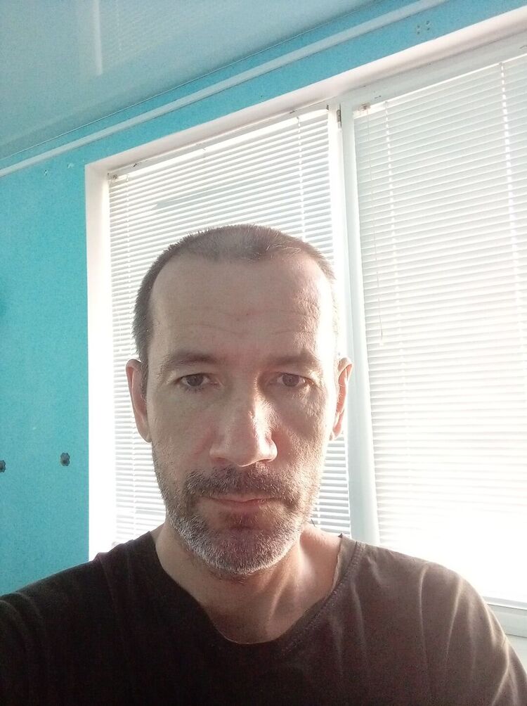  42300597  , 45 ,    
