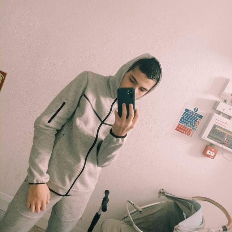 ���� 32890207 ����� �������, 21 ���, ���� ���������� � ������