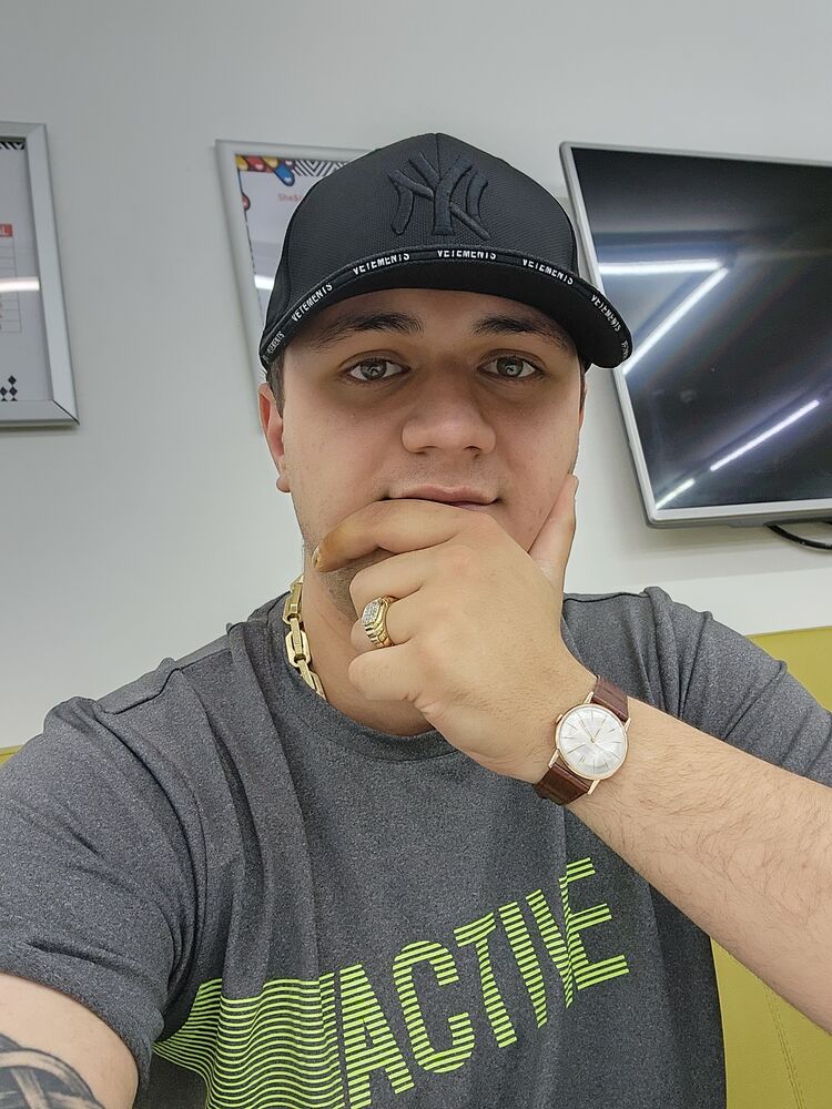  ,   Albert, 24 ,   ,   , c , 