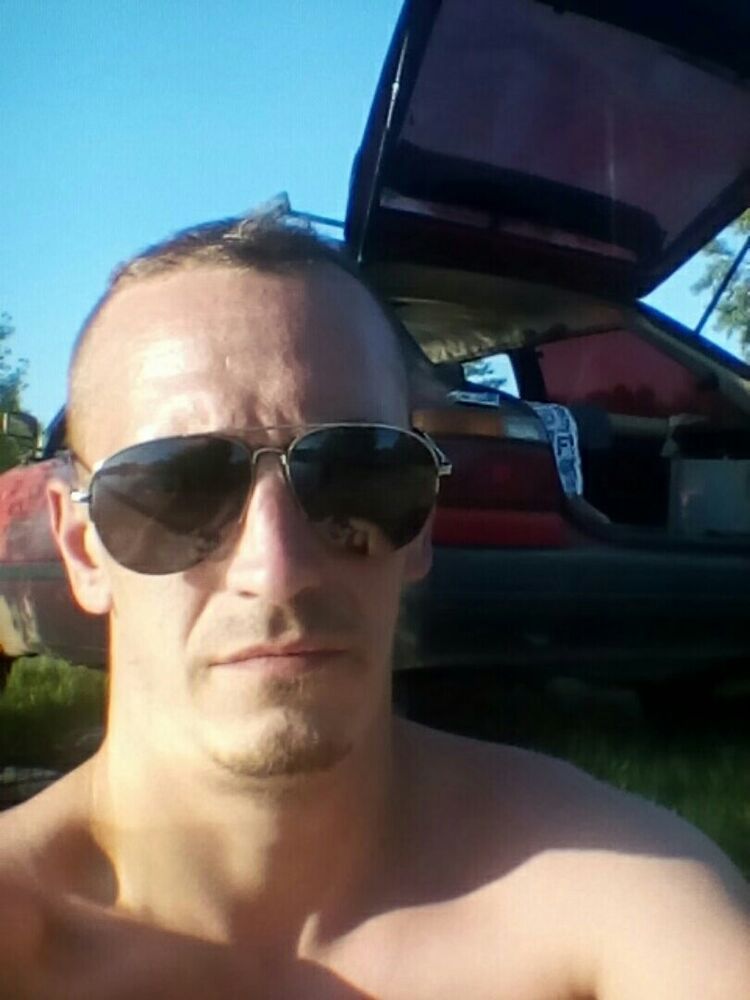  47284117  , 39 ,    
