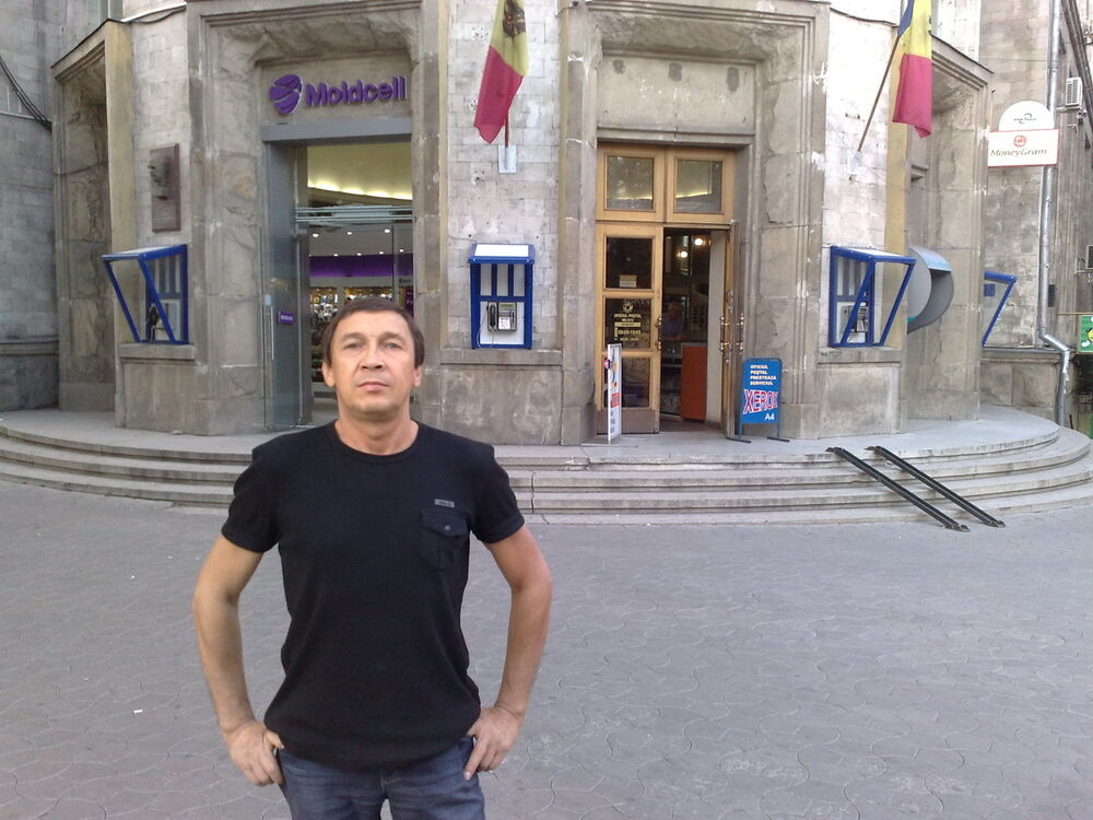  5058567  Tolik, 66 ,    