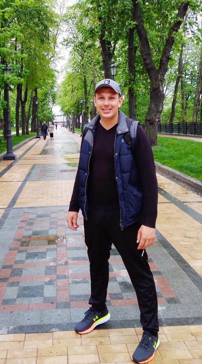  ,   Andrei, 31 ,   ,   , c 