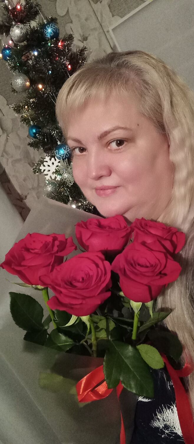  54117987  LIZA, 41 ,    