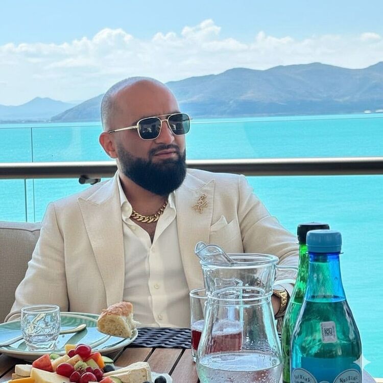 ���� 56261447 ������� Marat, 36 ���, ���� ���������� � �������