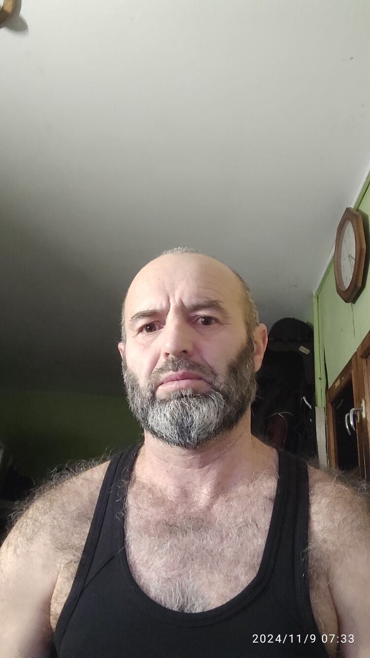  47454657  , 52 ,    