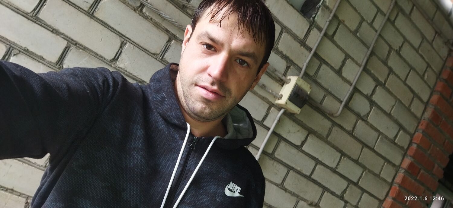  27543107  Kucherov, 37 ,    -