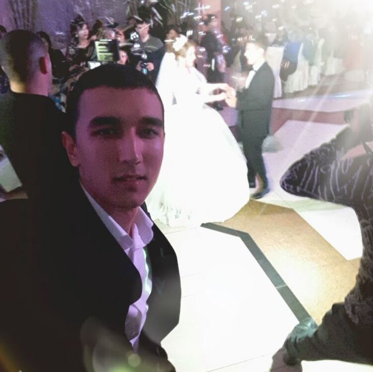  -,   Umrbek, 30 ,   ,   
