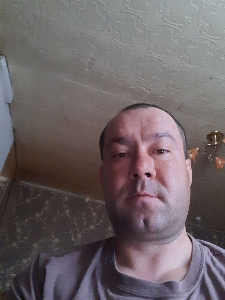  46523877  Aleksei, 41 ,    