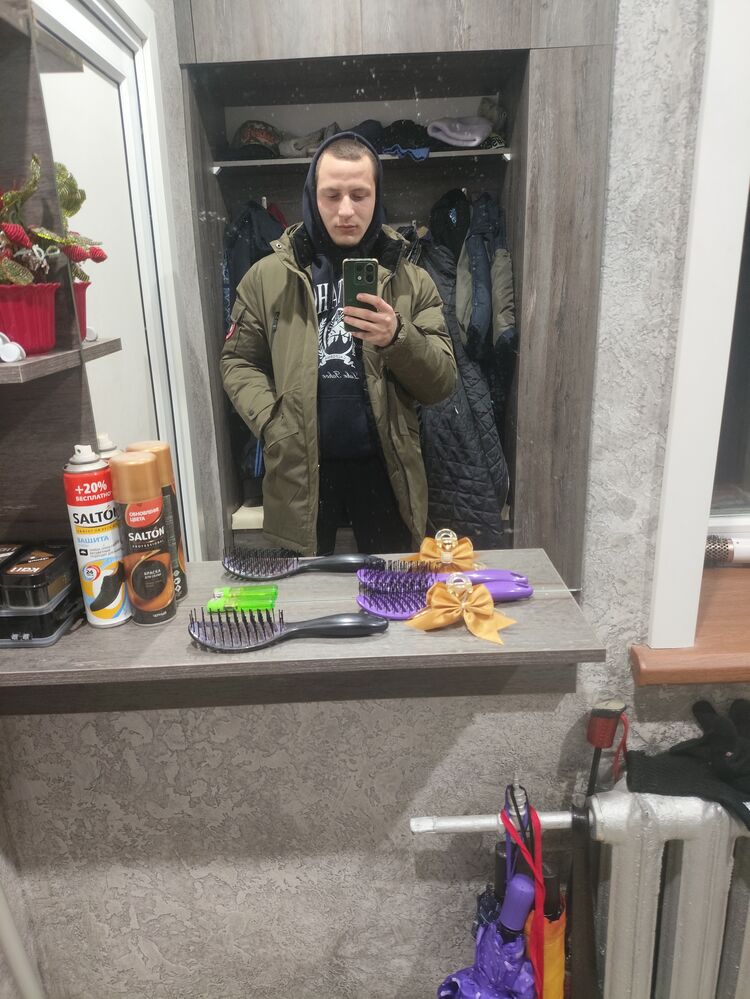  48047337  Danil, 22 ,    -
