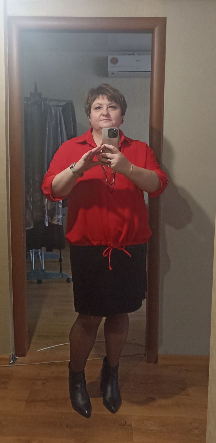  ,   Marina, 50 ,   c 
