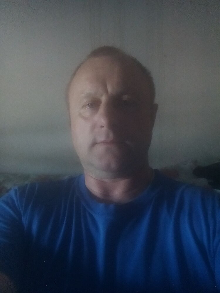  26825427  Aleks, 50 ,    