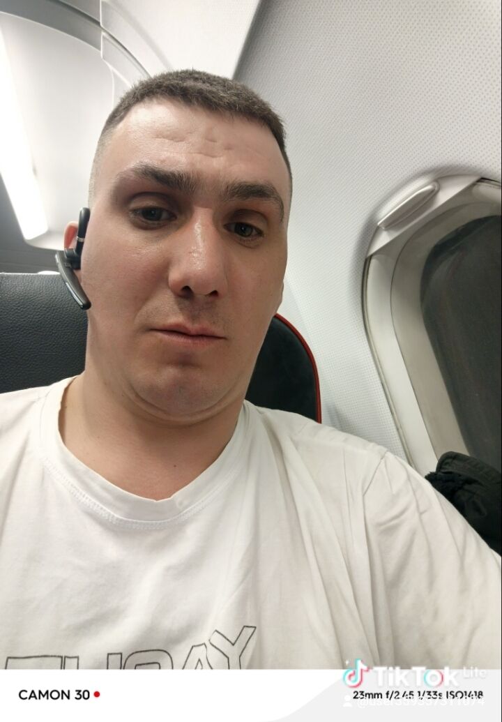  52681467  , 34 ,    