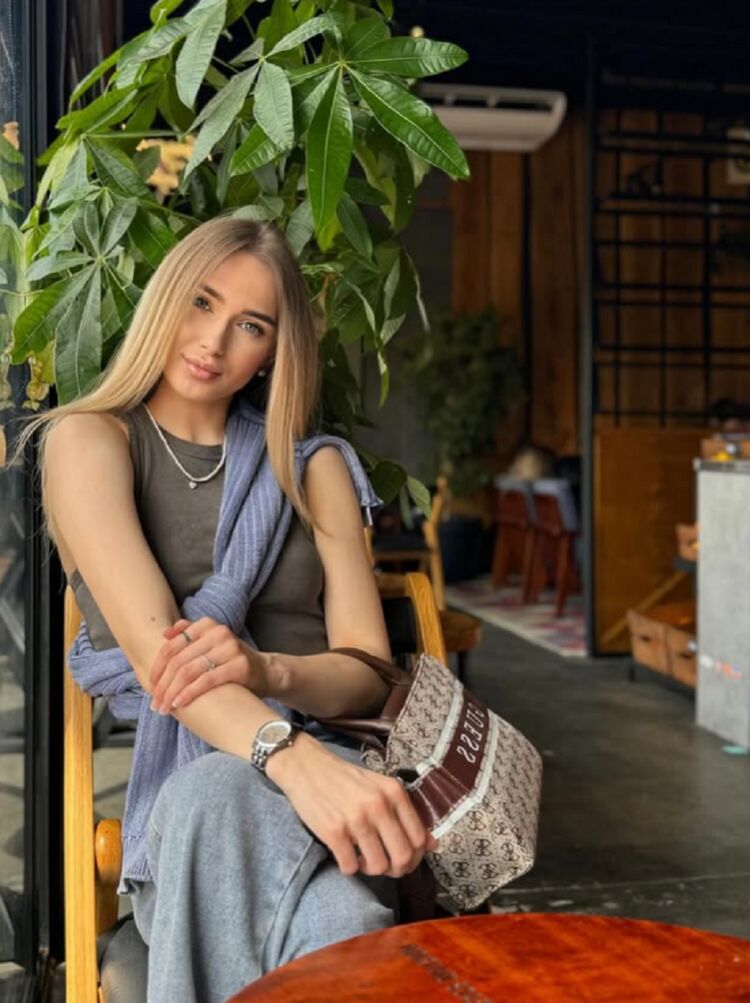 ���� 53401037 ������� �������, 28 ���, ���� ���������� � �����������