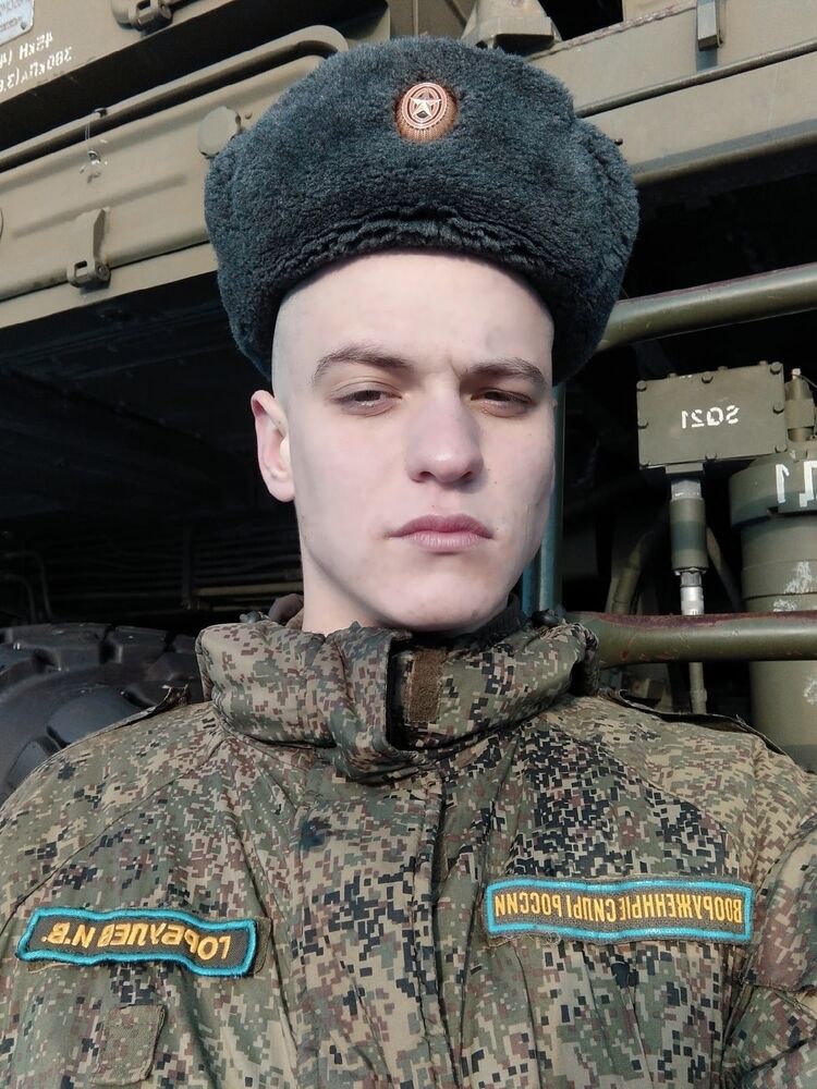  ,   , 24 ,   