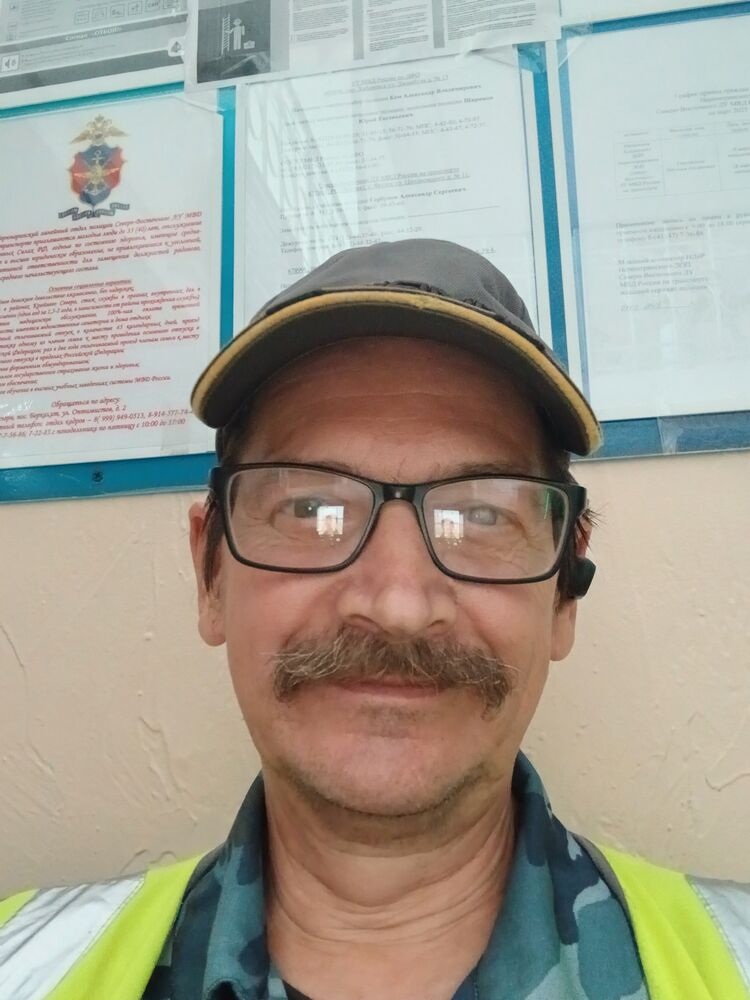  52821067  , 56 ,     