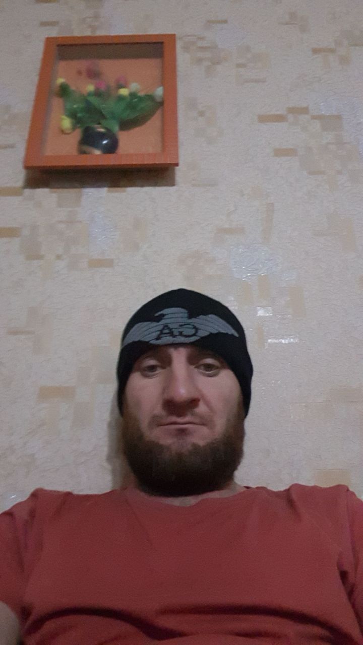  ,   Ali, 35 ,   ,   