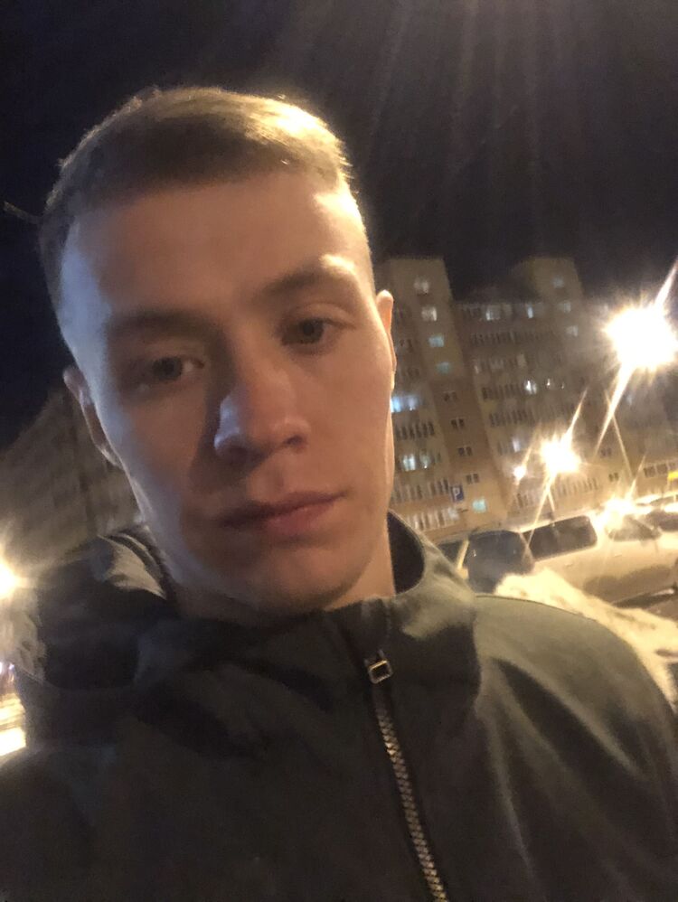  33428577  , 25 ,    