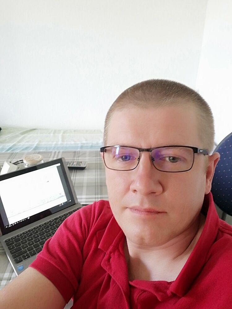  ,   Bobo, 40 ,   ,   , c , 