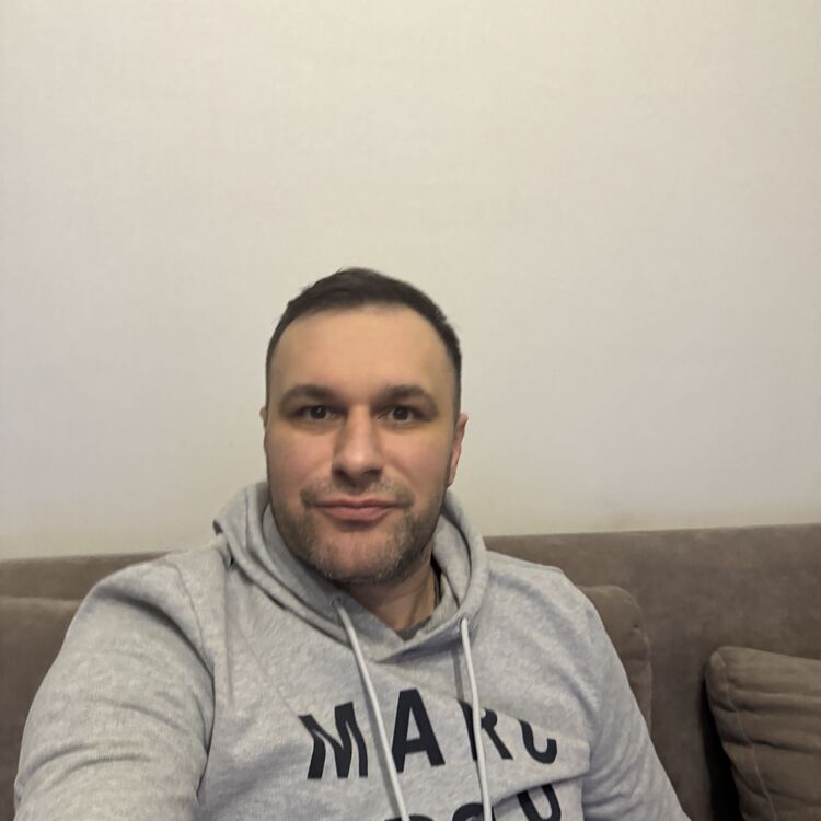  53455867  , 37 ,    -