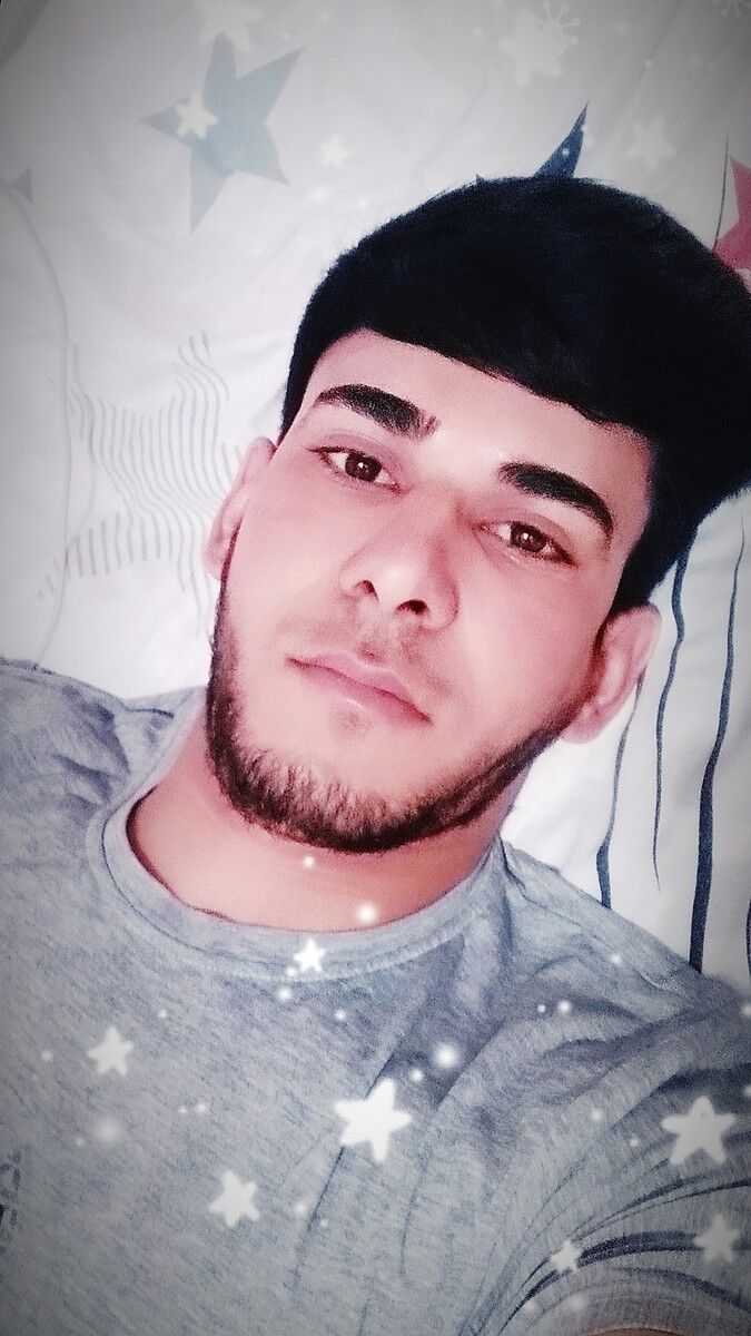  16889537  Ahmet, 30 ,    