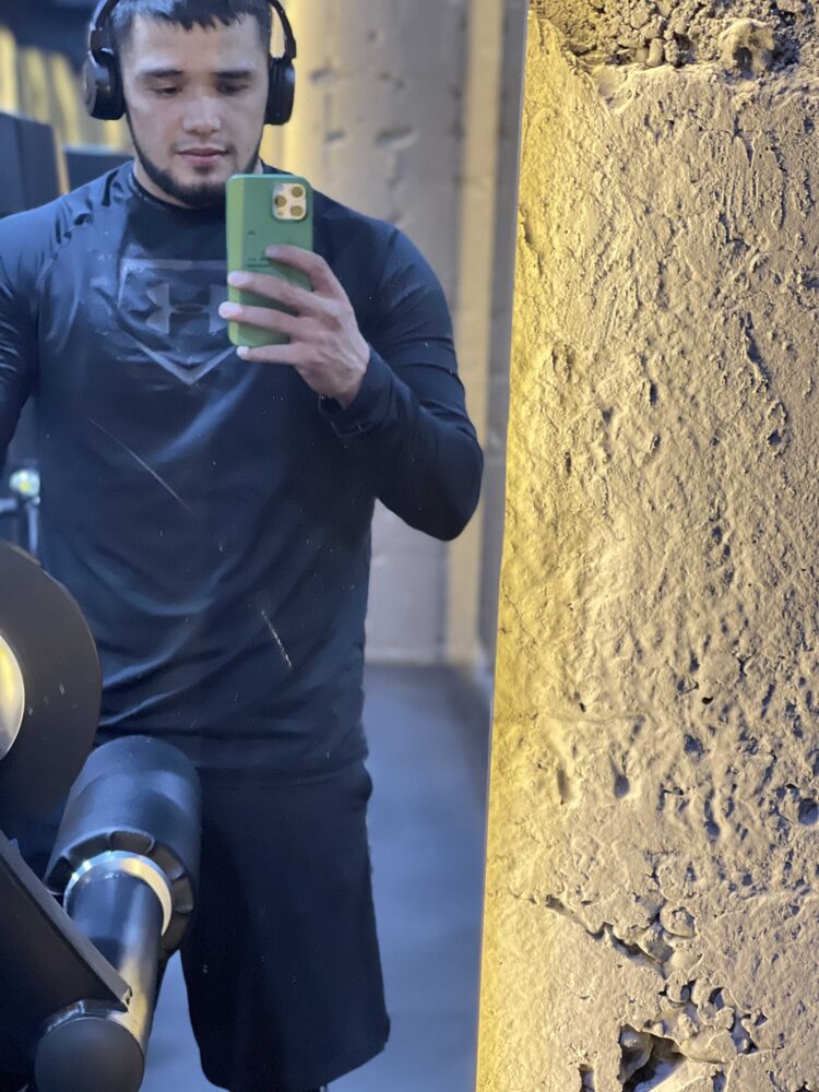  ,   Yodgor, 29 ,   ,   