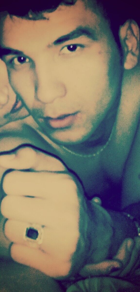  5757037  Maksim 077, 35 ,    