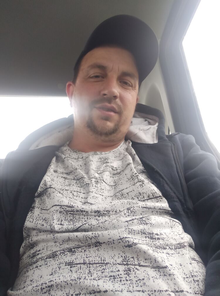  43889477  , 38 ,    