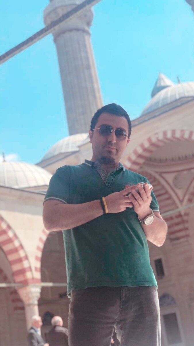  19687847  Fatih, 36 ,    