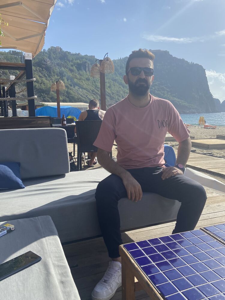  33325607  AYDIN, 33 ,    Alanya