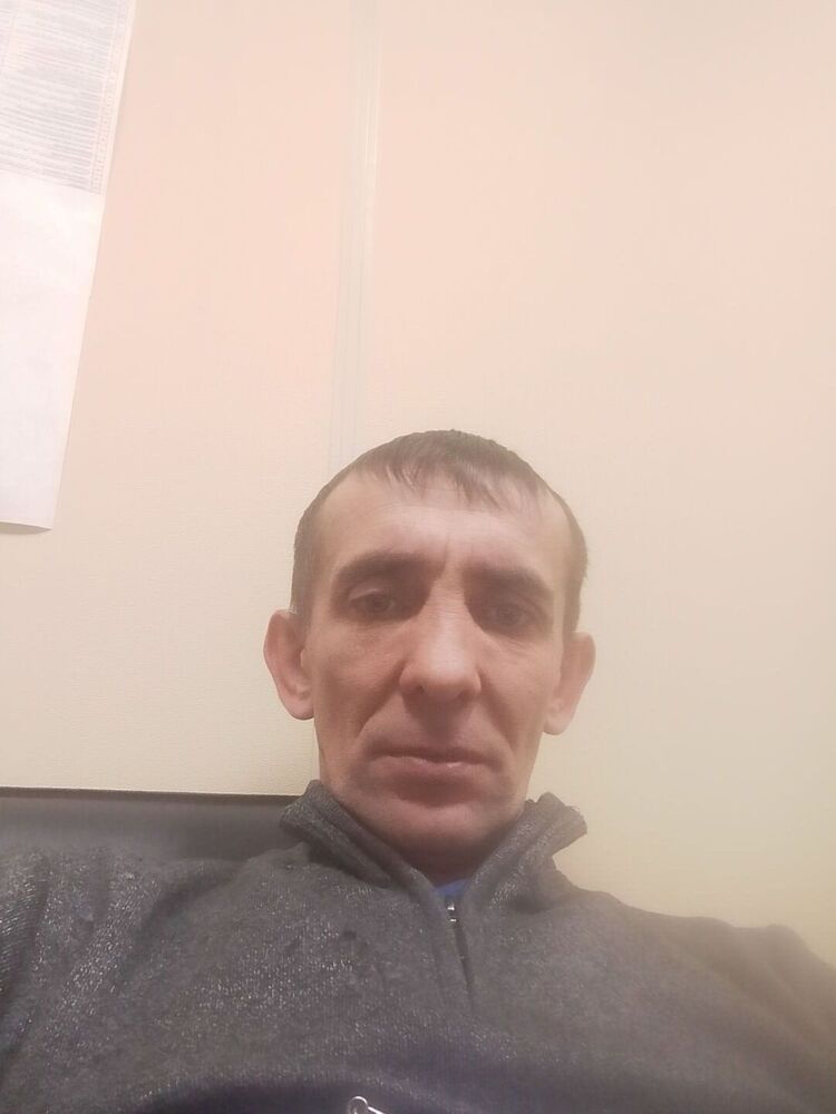  48158217  , 46 ,    