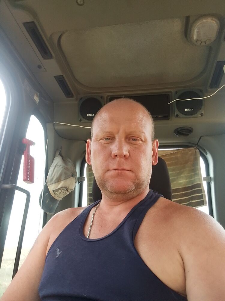  30765617  , 46 ,    