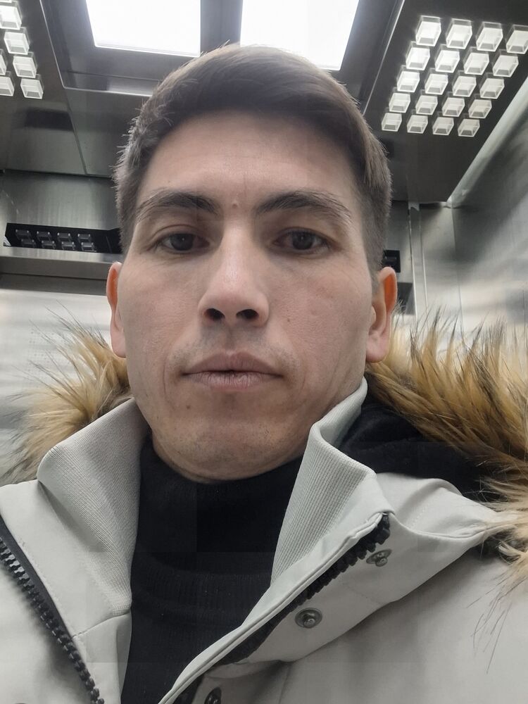  ,   Maksat, 33 ,   ,   