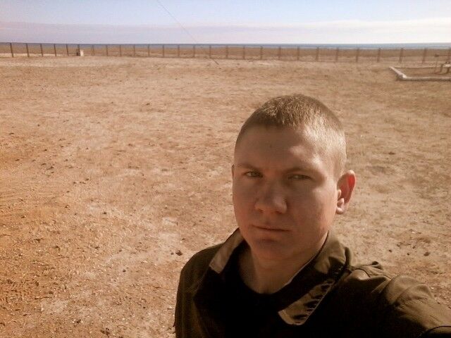  18910937  Valera, 27 ,    